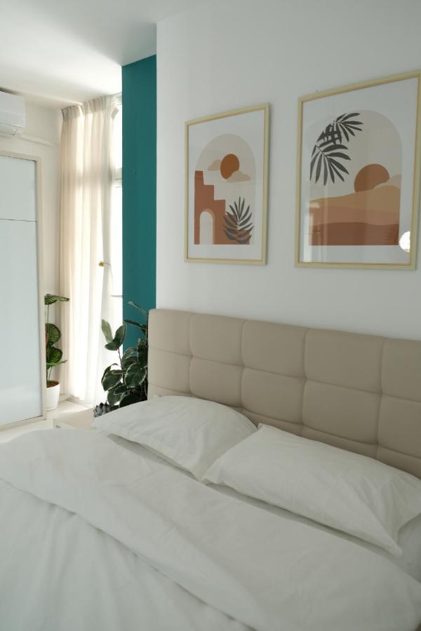 Modern Apartment At Train Station Tirana Exterior foto